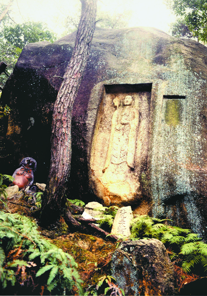 妙光寺山磨崖仏